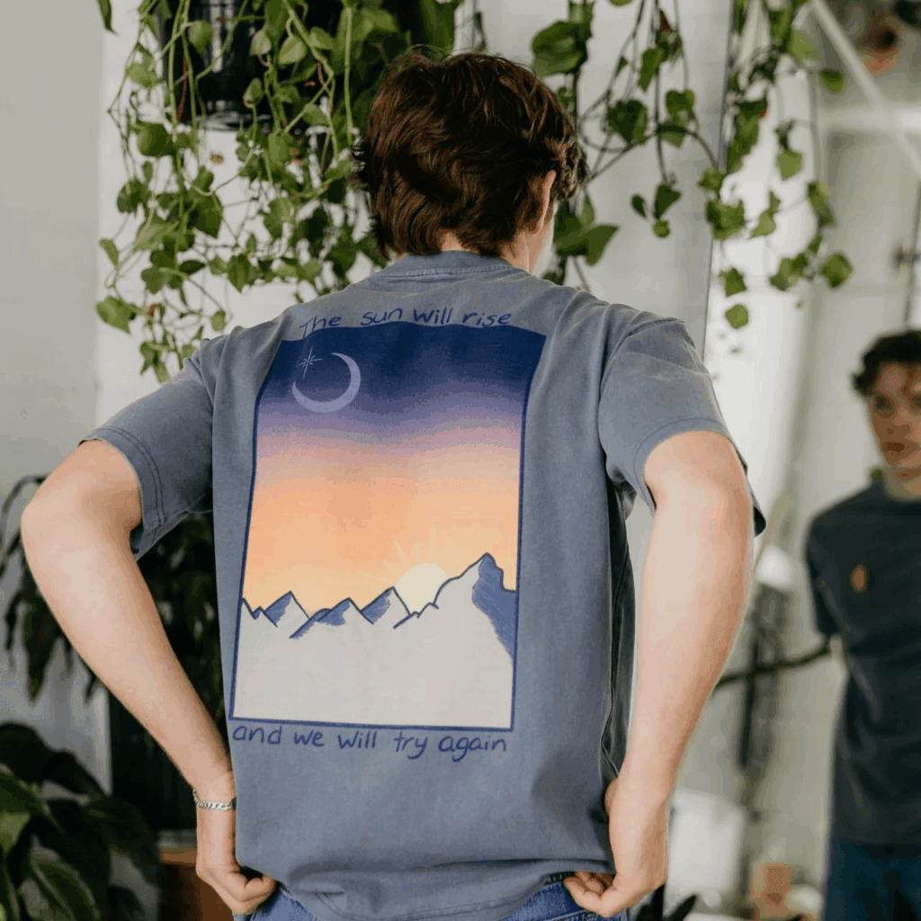 T-shirt The Sun Will Rise